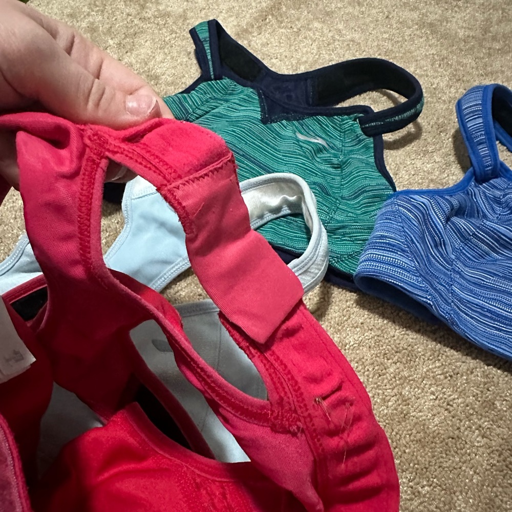 Set of 4 brooks bras size 30B - Picture 3 of 11